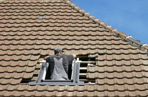 Pose de velux - Cazouls-d'Hérault